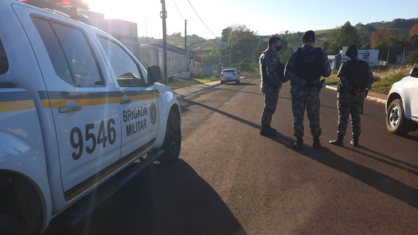 Capa Operação na região cumpre mandados de busca e apreensão