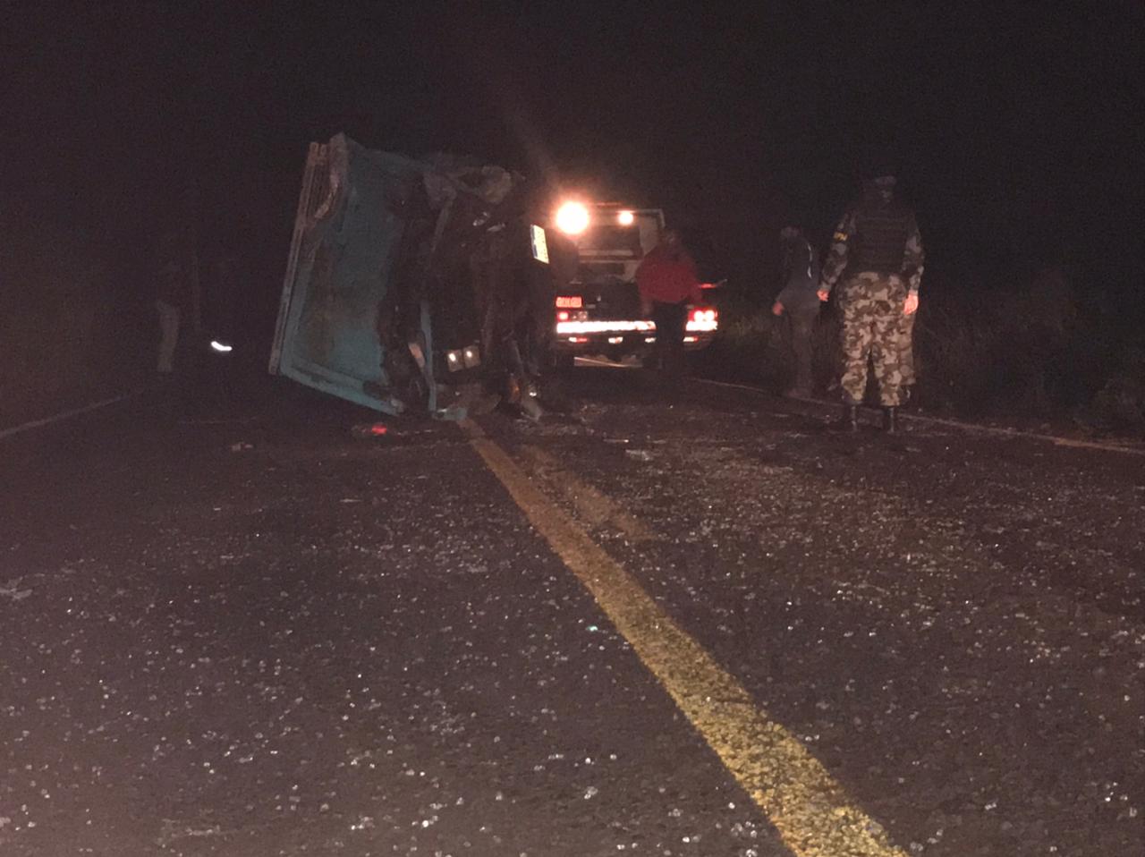 Capa Erval Seco: Colisão frontal deixa feridos na ERS 585 e pista interditada por quase uma hora