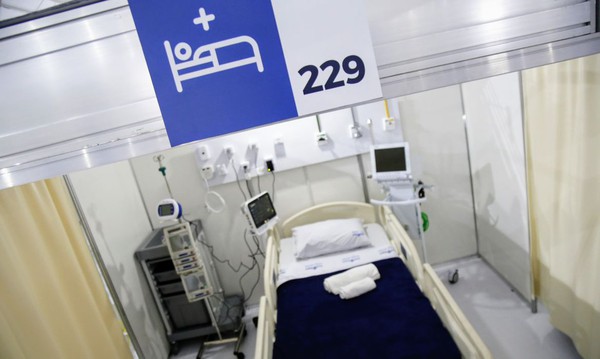 Capa Média de mortes fica abaixo de mil pelo terceiro dia