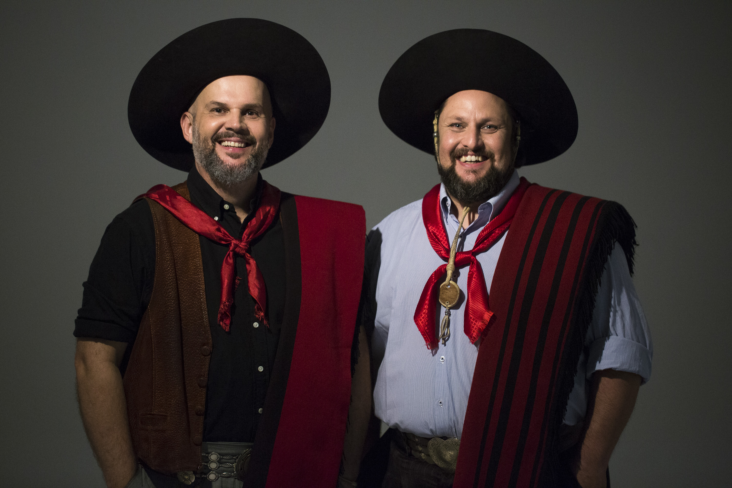 Capa Live Farroupilha: César Oliveira e Rogério Melo são atrações nesta quinta