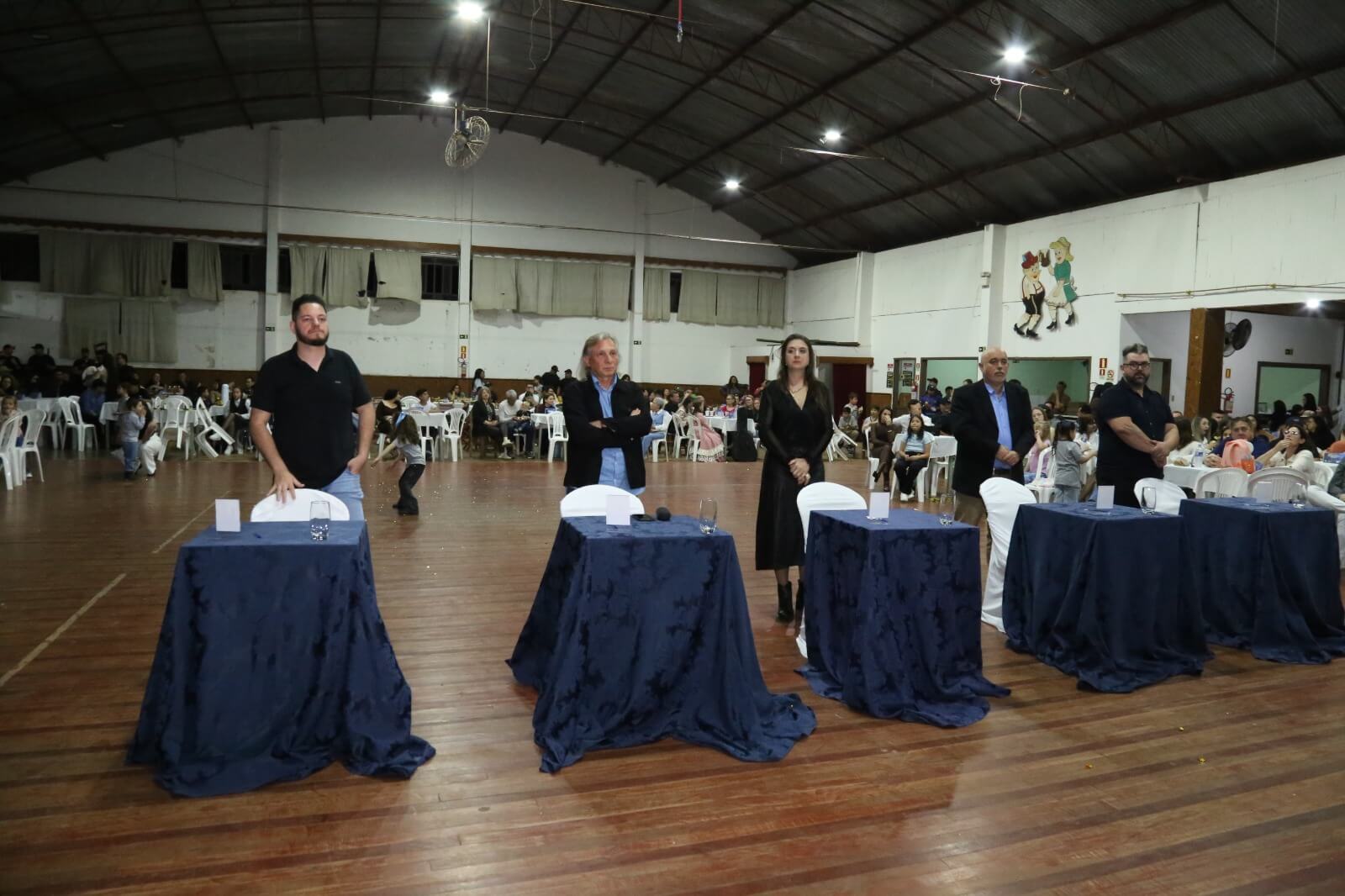 Capa 41º Festival Municipal Estudantil da Canção reúne 40 calouros em Erval Seco