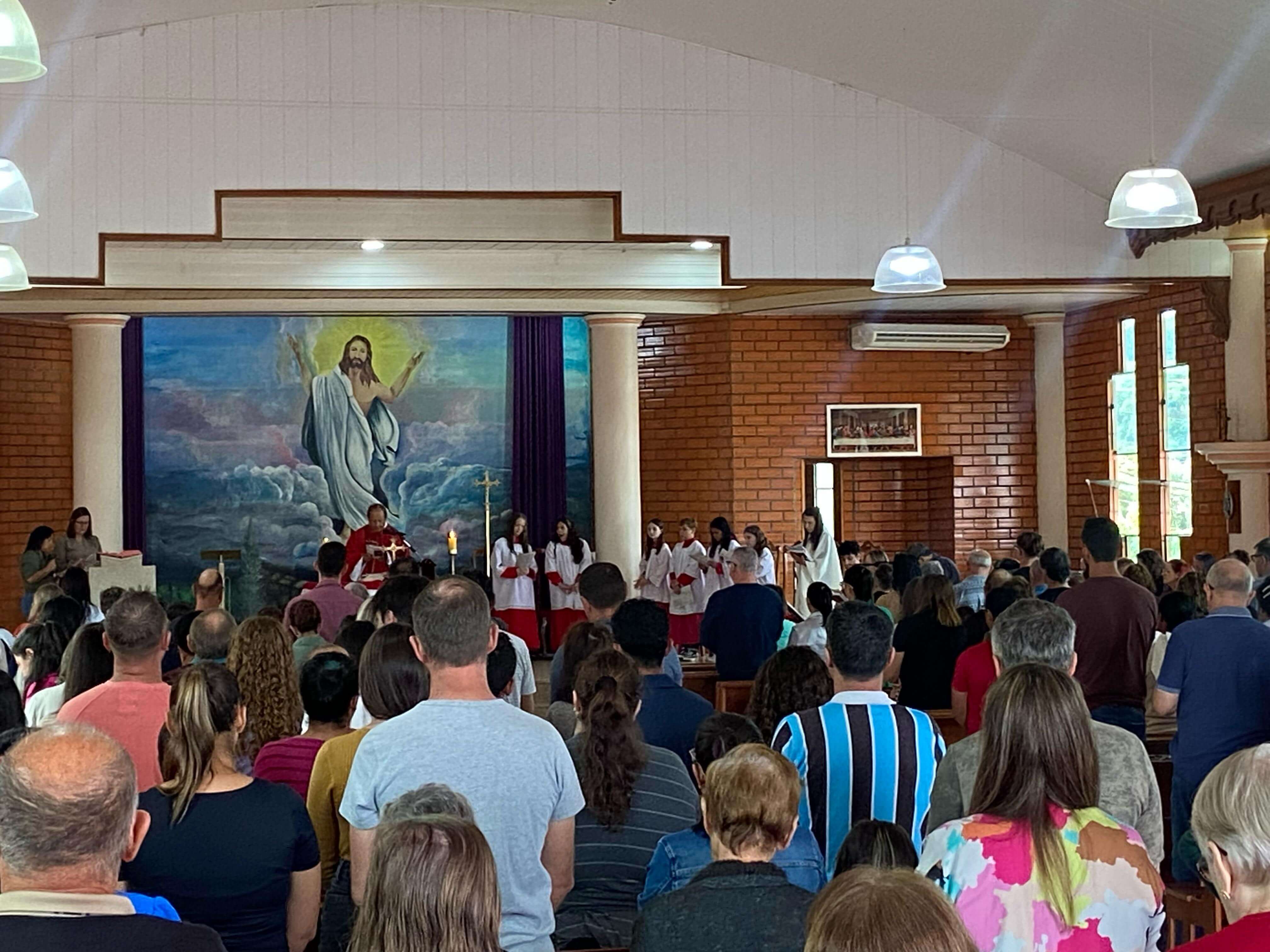 Capa Paróquia Santa Terezinha celebra Domingo de Ramos com grande participação dos fiéis em Erval Seco