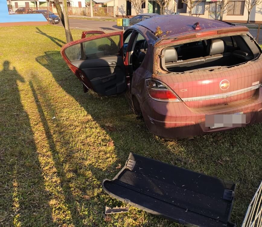 Capa Motorista fica ferido em acidente no centro de Erval Seco