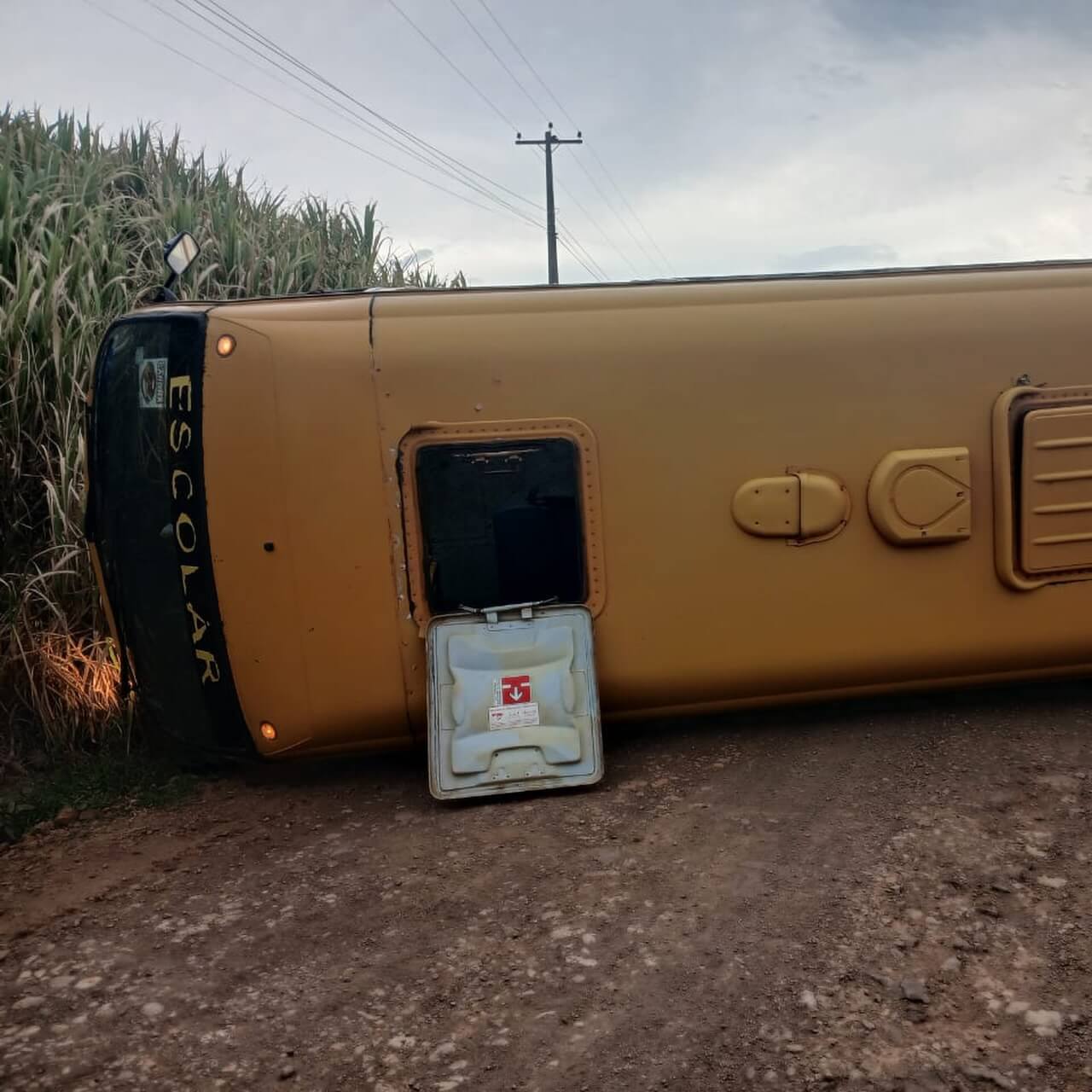 Capa Prefeitura de Erval Seco emite nota sobre tombamento de ônibus escolar