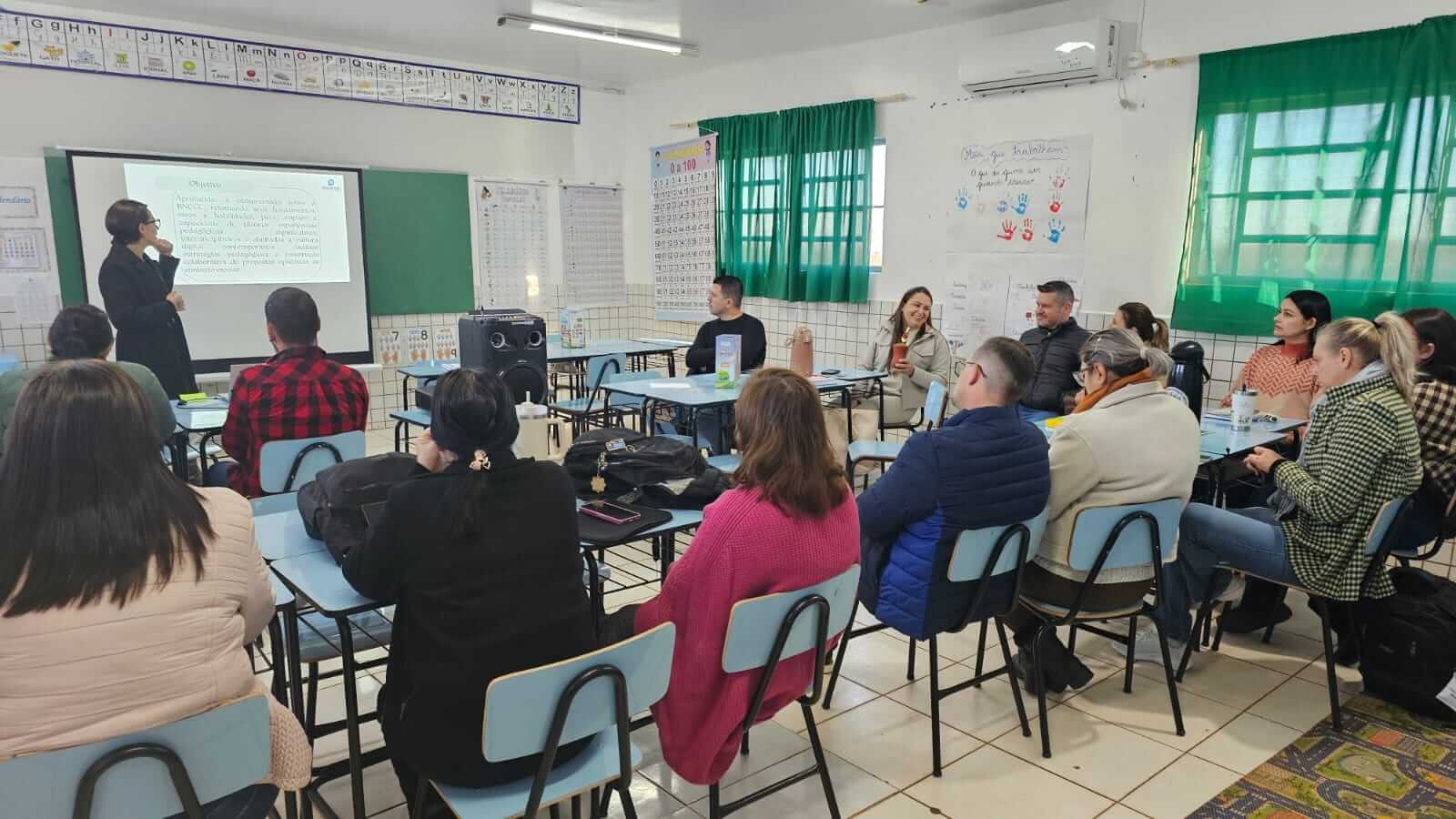 Capa Professores da Rede Municipal participam de Formação Continuada sobre BNCC da Computação