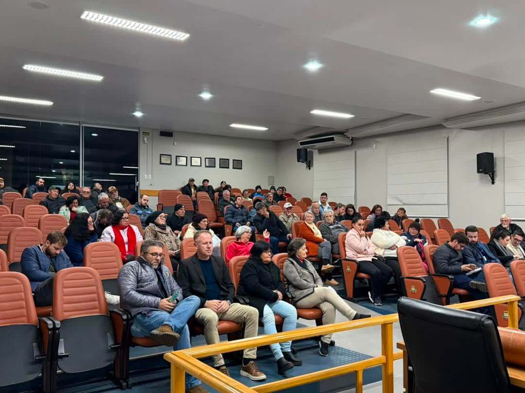 Capa Reunião esclarece implantação da rede de esgotamento sanitário em Erval Seco