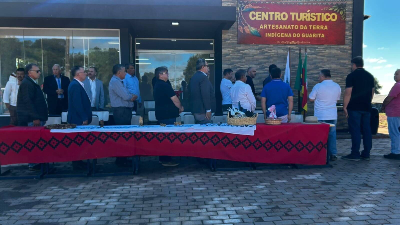 Capa Redentora: Inauguração do Centro Turístico e Descentralização em Linha São Paulo marcam a Semana do Município