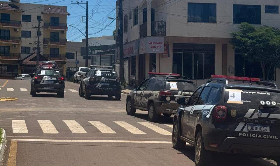 Capa Polícia Civil realiza operação com cumprimento de mandados de busca e apreensão na região