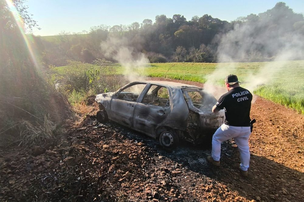 Capa Corpo carbonizado é encontrado em carro entre Santo Augusto e Coronel Bicaco